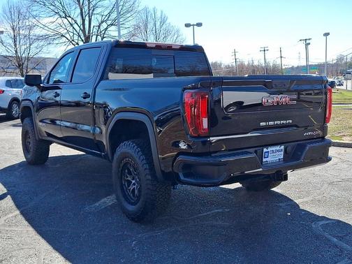 2025 GMC Sierra 1500 AT4X