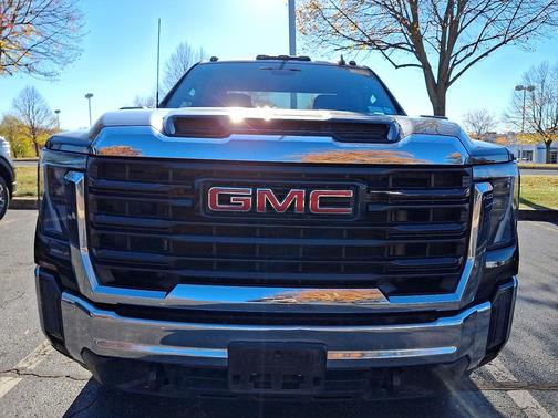 2024 GMC Sierra 2500 Base
