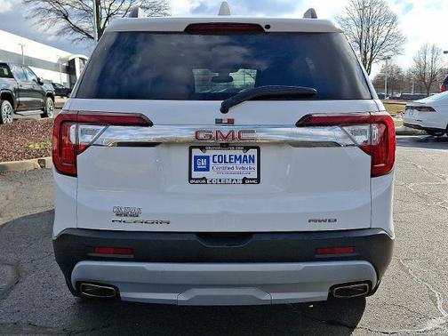 2022 GMC Acadia AWD SLT