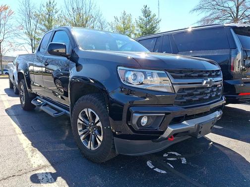 Black 2022 Chevrolet Colorado Z71