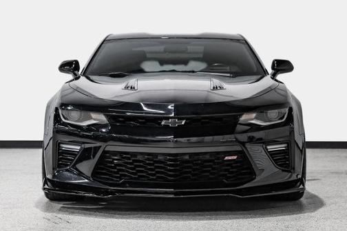 Black 2017 Chevrolet Camaro 2SS