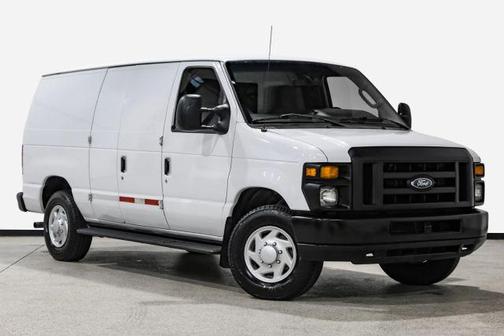 2014 Ford E350 Super Duty Base