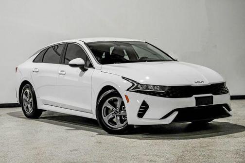 2022 Kia K5 LX