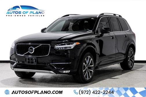 2017 Volvo XC90 T6 Momentum