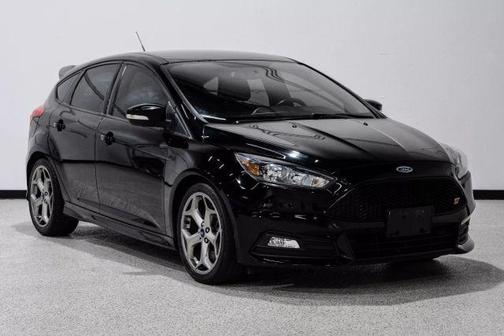 2018 Ford Focus ST Base