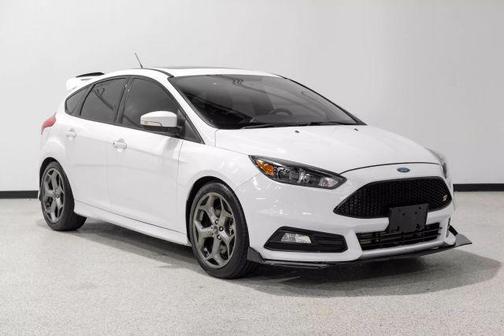 2018 Ford Focus ST Base