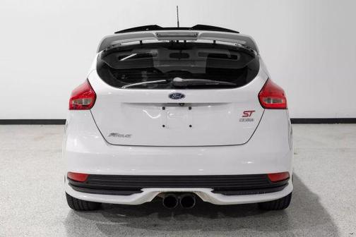 2018 Ford Focus ST Base