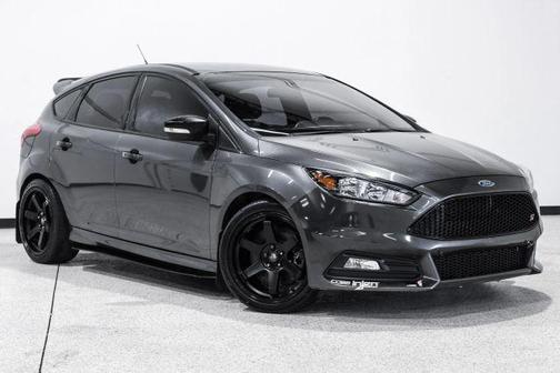 2018 Ford Focus ST Base