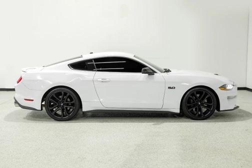 White 2020 Ford Mustang GT Premium