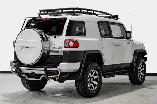 2014 Toyota FJ Cruiser Base