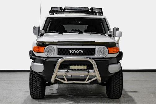 2014 Toyota FJ Cruiser Base