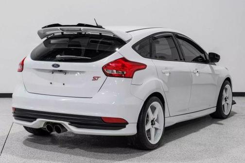 2017 Ford Focus ST Base