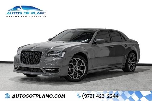 Gray 2017 Chrysler 300 S