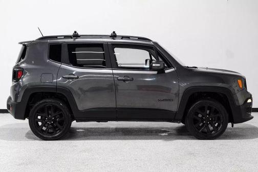 2017 Jeep Renegade Altitude