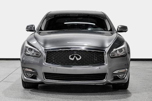 Graphite Shadow 2017 INFINITI Q70L 3.7