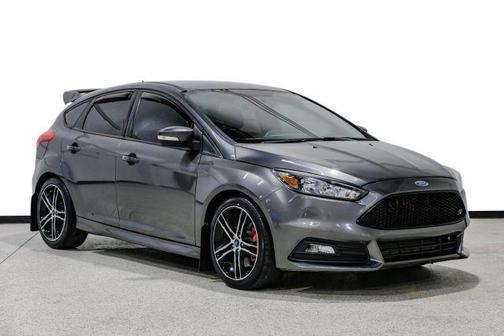 2018 Ford Focus ST Base