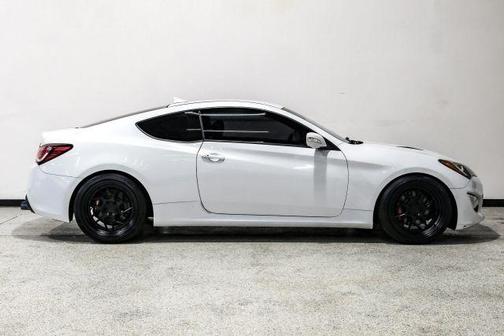 2016 Hyundai Genesis Coupe 3.8 R-Spec