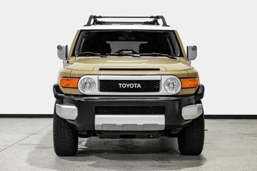 Tan 2014 Toyota FJ Cruiser Base