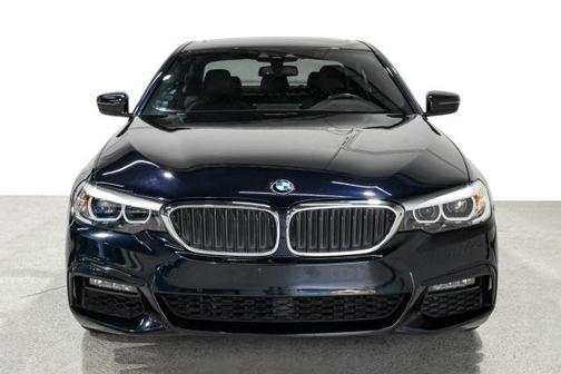 2019 BMW 540 i