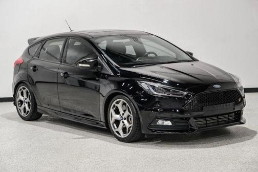 2016 Ford Focus ST Base