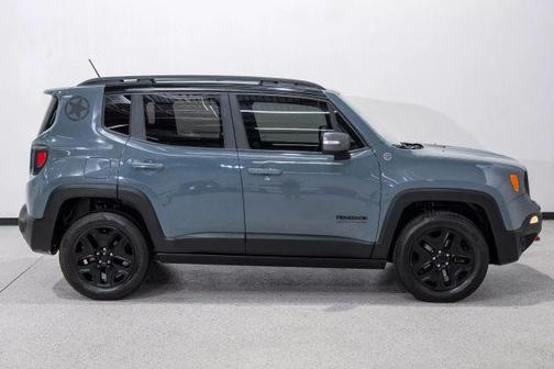 2017 Jeep Renegade Trailhawk