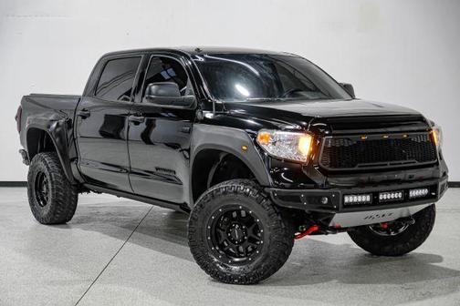 2017 Toyota Tundra SR5