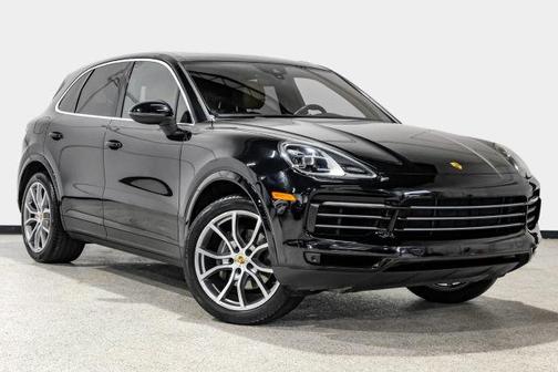 Black 2019 Porsche Cayenne Base