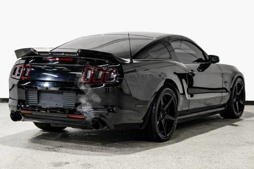 2013 Ford Mustang GT Premium