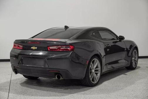 2017 Chevrolet Camaro 2LT