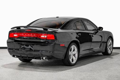 Black 2014 Dodge Charger R/T