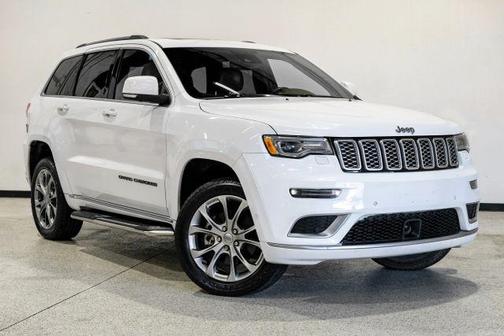 2019 Jeep Grand Cherokee Summit