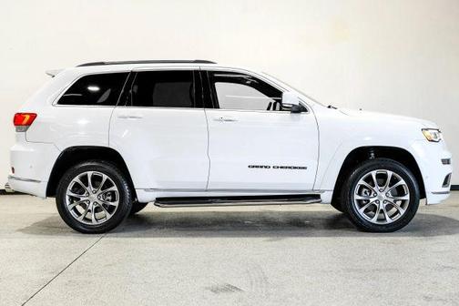 2019 Jeep Grand Cherokee Summit