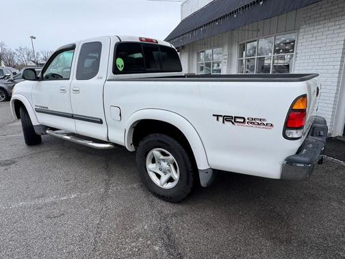 2004 Toyota Tundra SR5