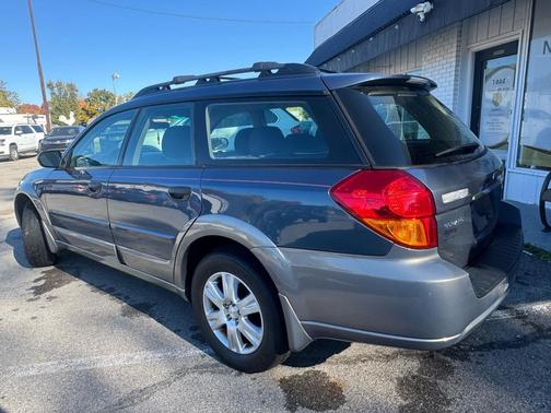 2005 Subaru Outback 2.5 i