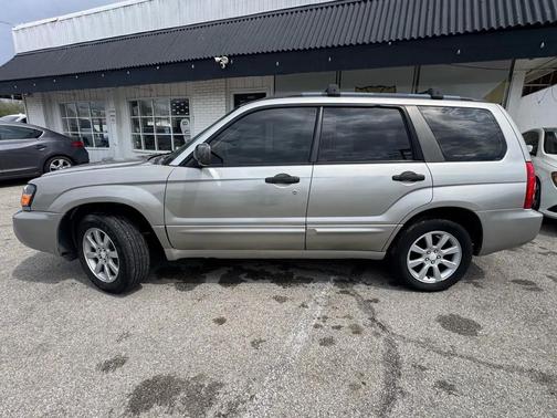 Platinum Silver Metallic 2005 Subaru Forester 2.5 XS