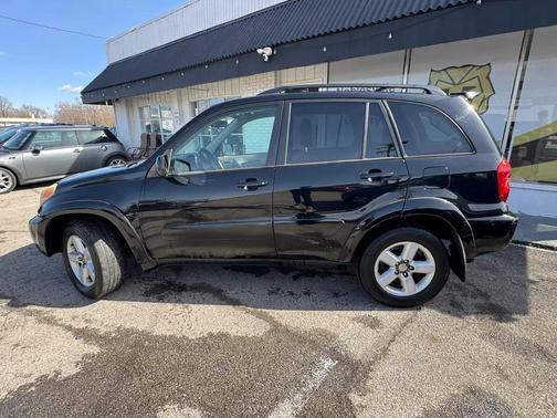 2005 Toyota RAV4 Base