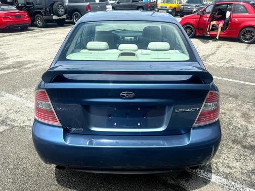 2007 Subaru Legacy Base