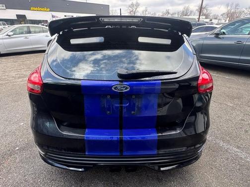 2018 Ford Focus ST 
