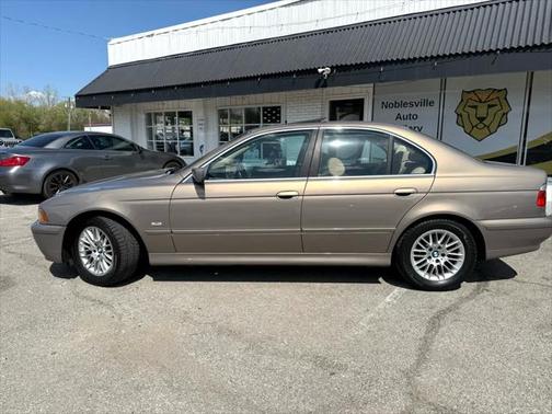 2002 BMW 530 530i