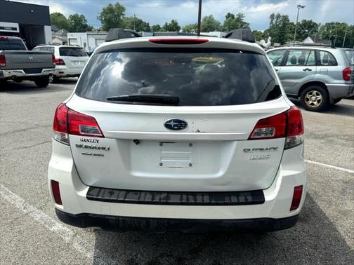 2011 Subaru Outback 2.5 i Premium