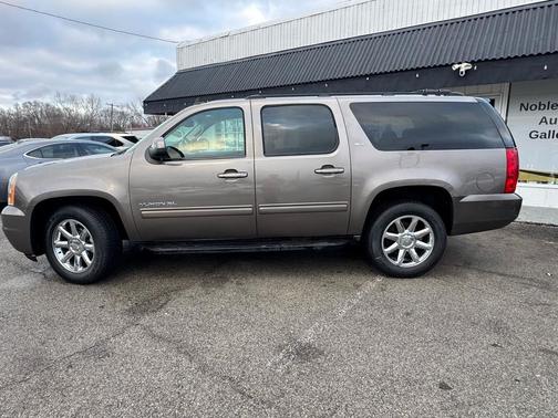 2013 GMC Yukon XL 1500 SLT