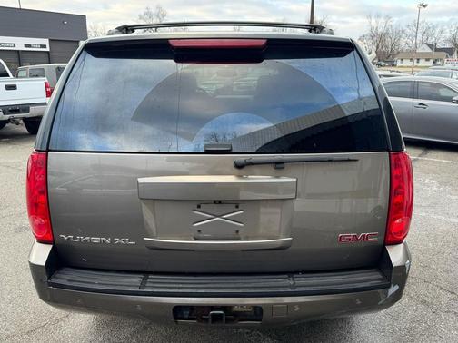 2013 GMC Yukon XL 1500 SLT