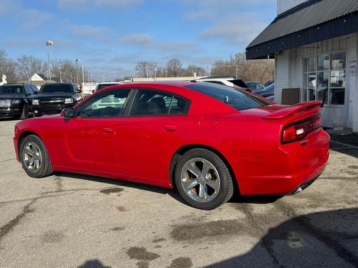 2012 Dodge Charger SXT