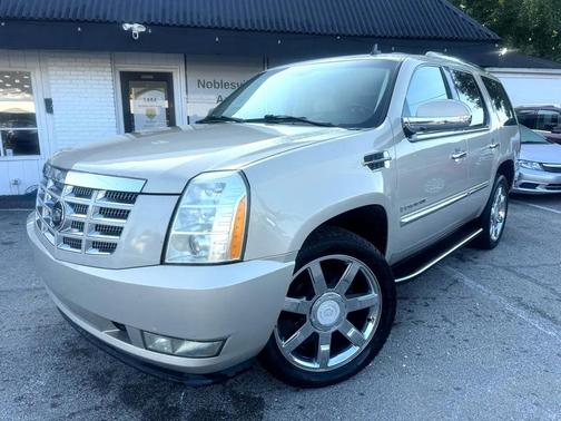 2007 Cadillac Escalade Base