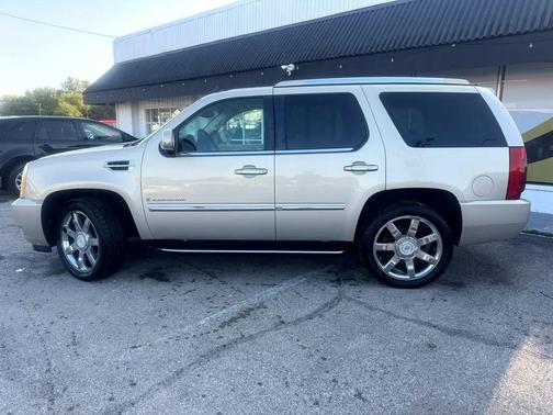 2007 Cadillac Escalade Base