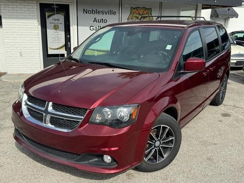 Octane Red Pearlcoat 2018 Dodge Grand Caravan GT