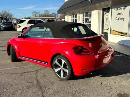 2014 Volkswagen Beetle 2.0T R-Line
