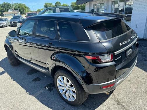 Santorini Black Metallic 2016 Land Rover Range Rover Evoque SE