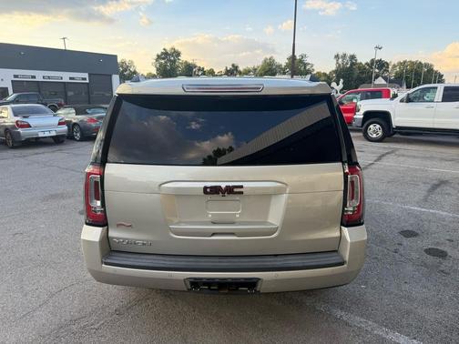 2016 GMC Yukon SLE