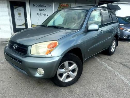 2005 Toyota RAV4 Base